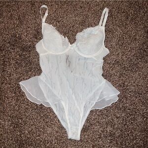 Vintage White Lace Teddy Bodysuit